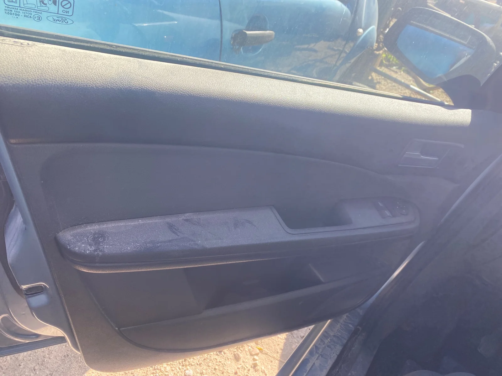Foto de GUARNECIDO PUERTA DELANTERA IZQUIERDA FORD FOCUS C-MAX (CAP)(2003) 1.6 TDCi CAT (109 CV / 80 KW)