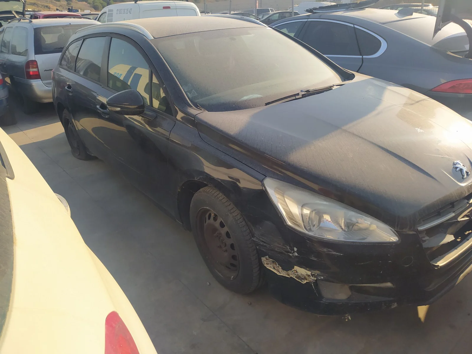 Foto de FARO DERECHO PEUGEOT 508 SW 1.6 HDi FAP (112 CV / 82 KW)