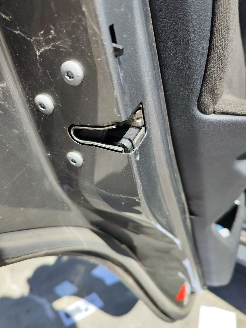 Foto de CERRADURA PUERTA TRASERA IZQUIERDA BMW SERIE X5 (E53) 3.0 Turbodiesel CAT (218 CV / 160 KW)