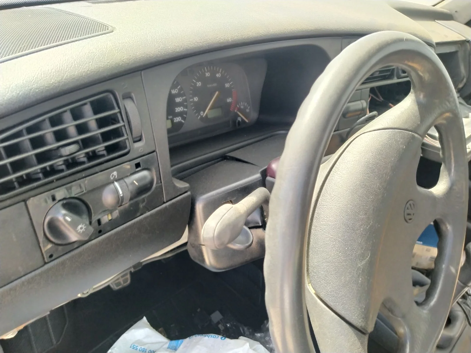 Foto de MANDO LIMPIA VOLKSWAGEN GOLF III (1H1)(11.1991) 1.6 (75 CV / 55 KW)