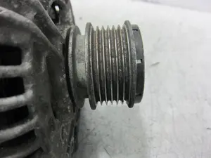 Foto de ALTERNADOR VOLKSWAGEN GOLF V (1K1)(10.2003) 1.9 TDI (105 CV / 77 KW) referencia 0124525091 foto 7