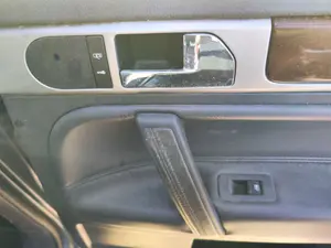 Foto de MANETA INTERIOR TRASERA DERECHA VOLKSWAGEN TOUAREG (7L6) 4.2 V8 32V FSI (350 CV / 257 KW)