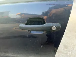 Foto de MANETA EXTERIOR DELANTERA IZQUIERDA SEAT CORDOBA BERLINA (6K2)