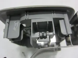 Foto de LUZ INTERIOR MITSUBISHI ASX (GA0W) 1.6 CAT (117 CV / 86 KW) referencia MN108119ZZ foto 3