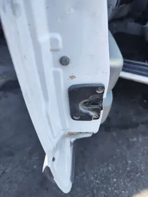 Foto de CERRADURA PUERTA DELANTERA IZQUIERDA RENAULT KANGOO I (F/KC0) 1.9 dCi Diesel CAT (84 CV / 62 KW) referencia 7701046799