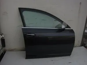 Foto de PUERTA DELANTERA DERECHA AUDI A6 BERLINA (4F2) 4.2 V8 40V (335 CV / 246 KW)