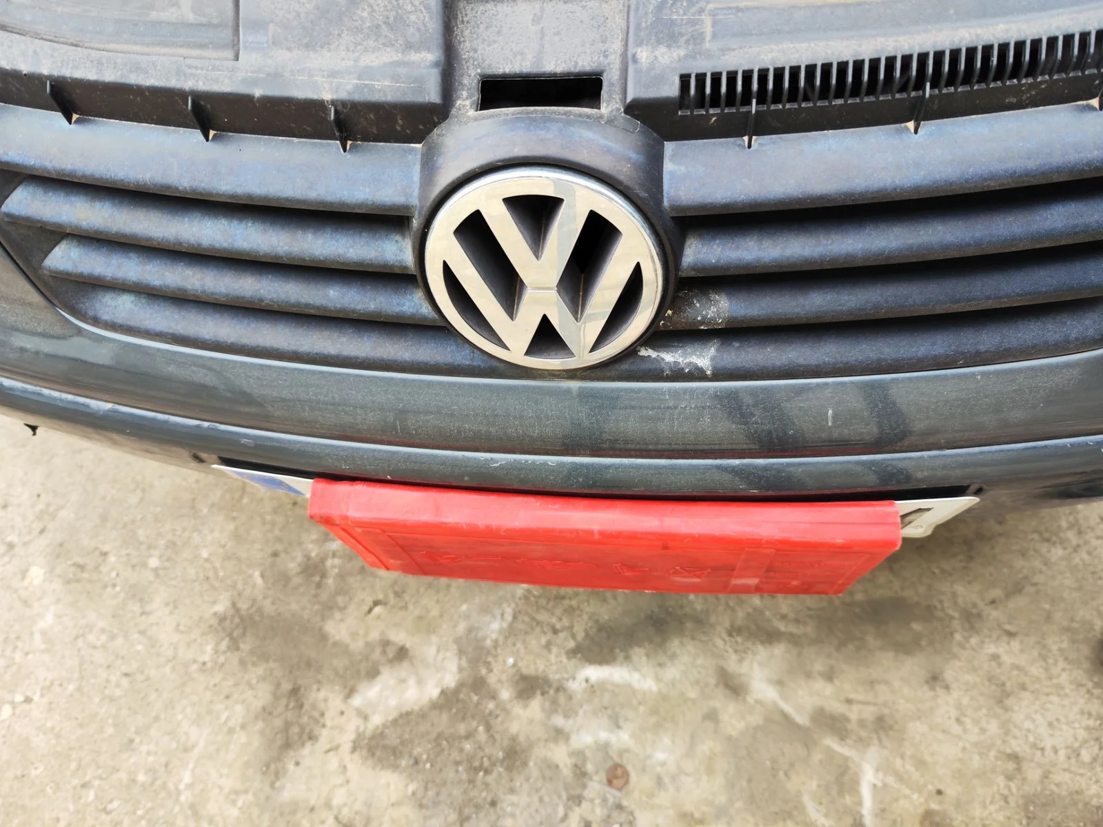 Foto de REFUERZO PARAGOLPES DELANTERO VOLKSWAGEN POLO IV (9N1) 1.4 16V (75 CV / 55 KW)