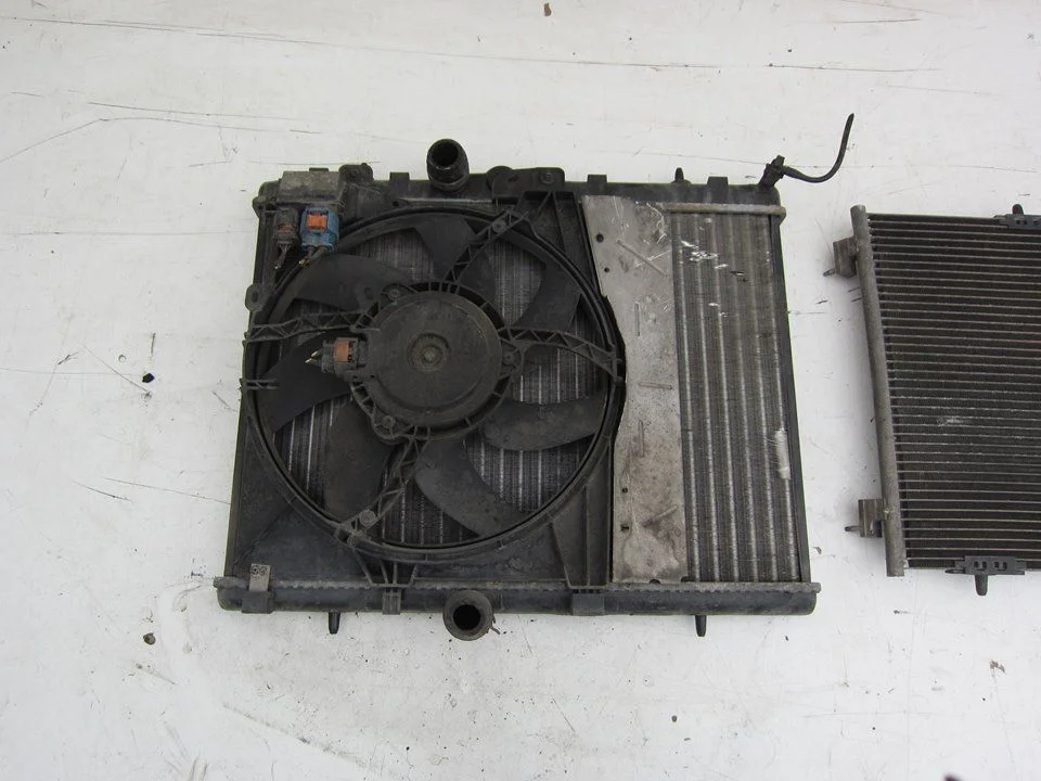 Foto de ELECTROVENTILADOR CITROEN C-ELYSÉE 1.6 HDi FAP (92 CV / 68 KW) referencia 9812028580