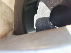 Foto de PINZA DE FRENO TRASERA DERECHA RENAULT MEGANE II BERLINA 5P 1.5 dCi Diesel (101 CV / 74 KW)