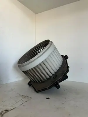 Foto de VENTILADOR CALEFACCION CITROEN BERLINGO COMBI referencia 2940553 foto 2