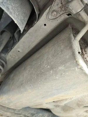 Foto de SILENCIADOR TRASERO VOLKSWAGEN POLO IV (9N3) 1.9 TDI (101 CV / 74 KW)