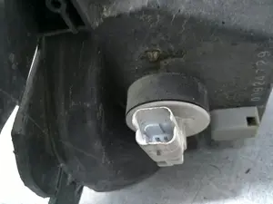 Foto de FARO IZQUIERDO CITROEN XSARA PICASSO 1.6 (95 CV / 70 KW) referencia 085521116L foto 7