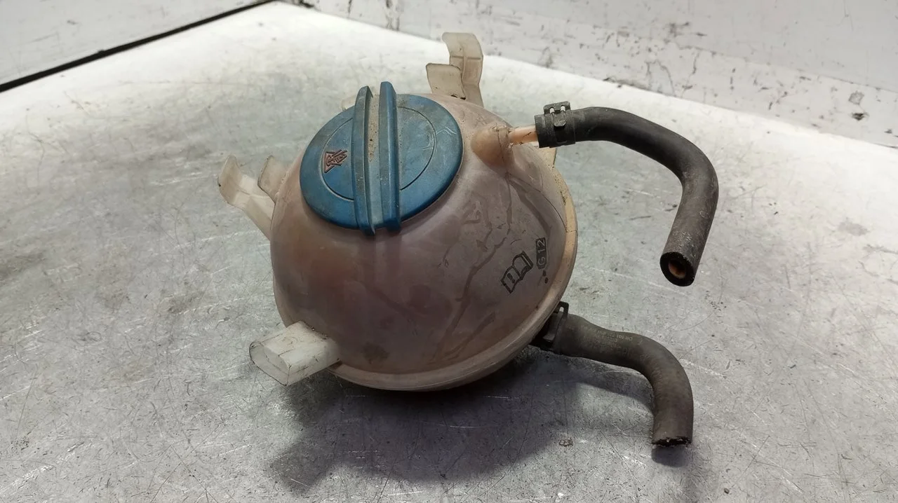 Foto de DEPOSITO EXPANSION SEAT ALTEA (5P1) 1.6 TDI (105 CV / 77 KW) referencia 1K0121407