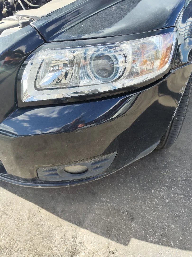 Foto de FARO IZQUIERDO VOLVO V50 FAMILIAR 2.0 Diesel CAT (136 CV / 100 KW) referencia 32206144