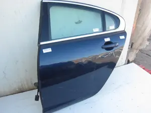 Foto de PUERTA TRASERA IZQUIERDA JAGUAR XF 2.7 V6 Diesel CAT (207 CV / 152 KW)