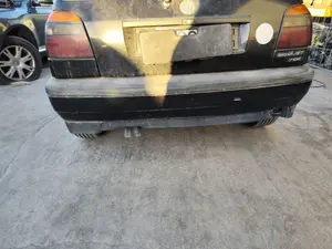 Foto de PARAGOLPES TRASERO VOLKSWAGEN GOLF III (1H1)(11.1991) 1.9 TDI (110 CV / 81 KW) referencia 1H6807417D