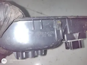 Foto de MANDO ELEVALUNAS DELANTERO DERECHO RENAULT CLIO III 1.5 dCi Diesel CAT (86 CV / 63 KW) referencia 8200356517B foto 3