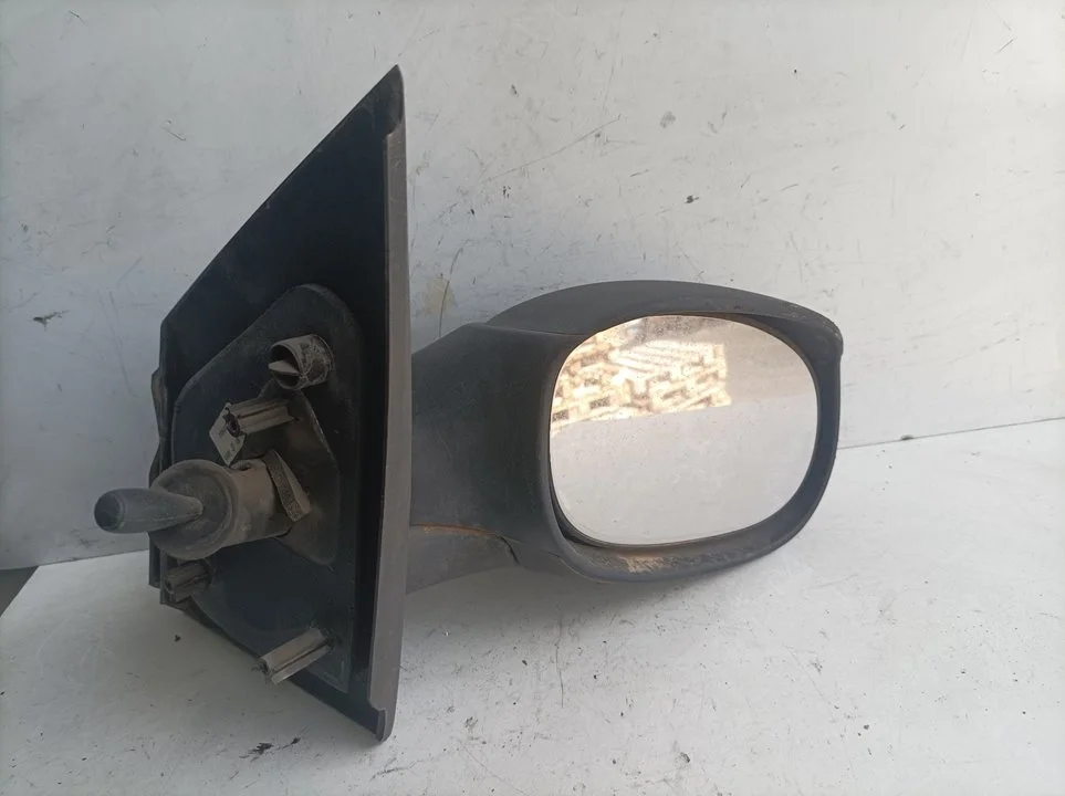 Foto de RETROVISOR DERECHO CITROEN C2 1.4 (73 CV / 54 KW) referencia 12363760