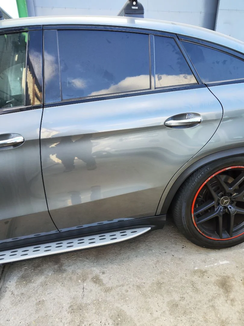 Foto de PUERTA TRASERA IZQUIERDA MERCEDES-BENZ CLASE GLE (BM 292) COUPE 3.0 CAT (390 CV / 287 KW)