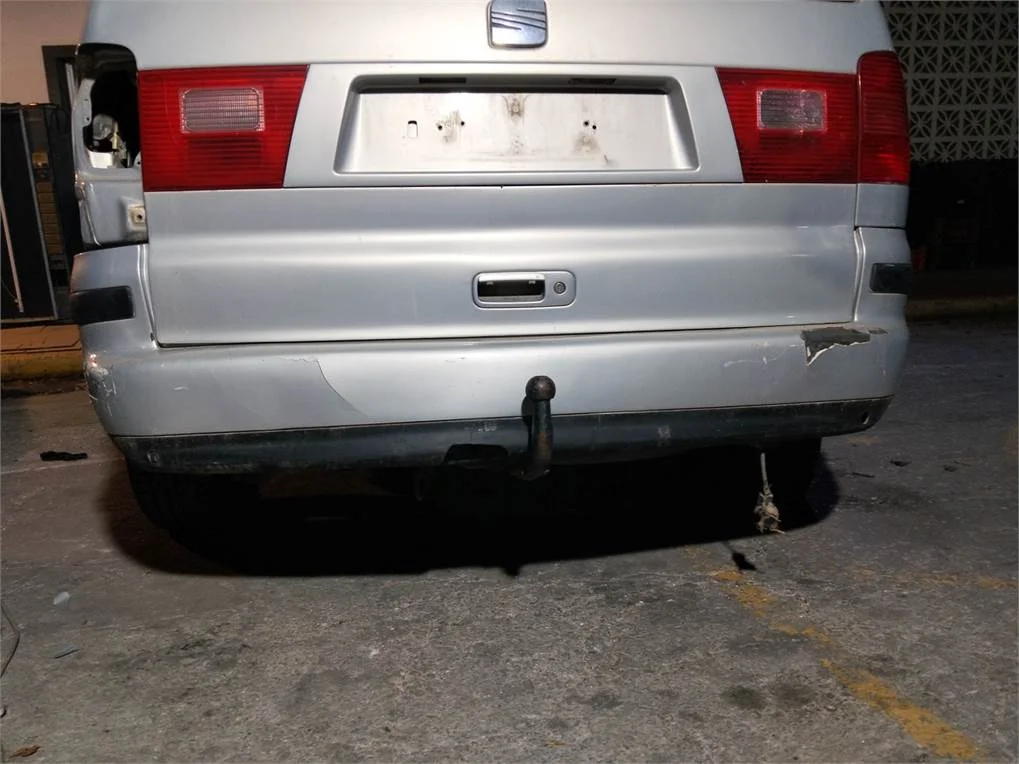 Foto de REFUERZO PARAGOLPES TRASERO SEAT ALHAMBRA (7V9)