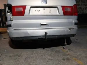 Foto de REFUERZO PARAGOLPES TRASERO SEAT ALHAMBRA (7V9)