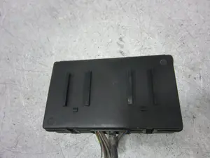 Foto de CAJA RELES / FUSIBLES CITROEN C3 1.4 HDi (68 CV / 50 KW) referencia 9632229480 foto 3