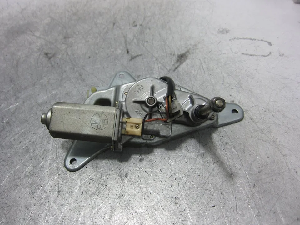 Foto de MOTOR LIMPIA TRASERO SUZUKI IGNIS RM (MH) 1.3 DDiS Diesel CAT (69 CV / 51 KW) referencia 34355581