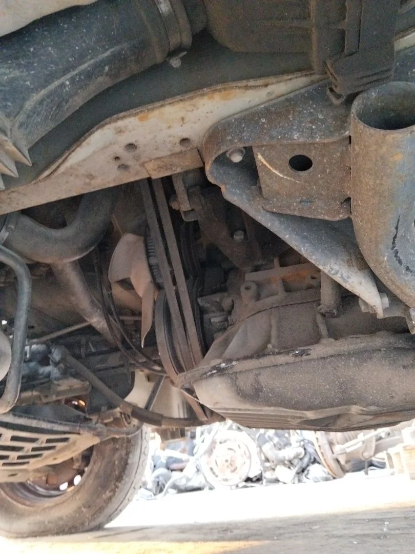 Foto de ALTERNADOR NISSAN VANETTE CARGO 2.3 Diesel (75 CV / 55 KW)