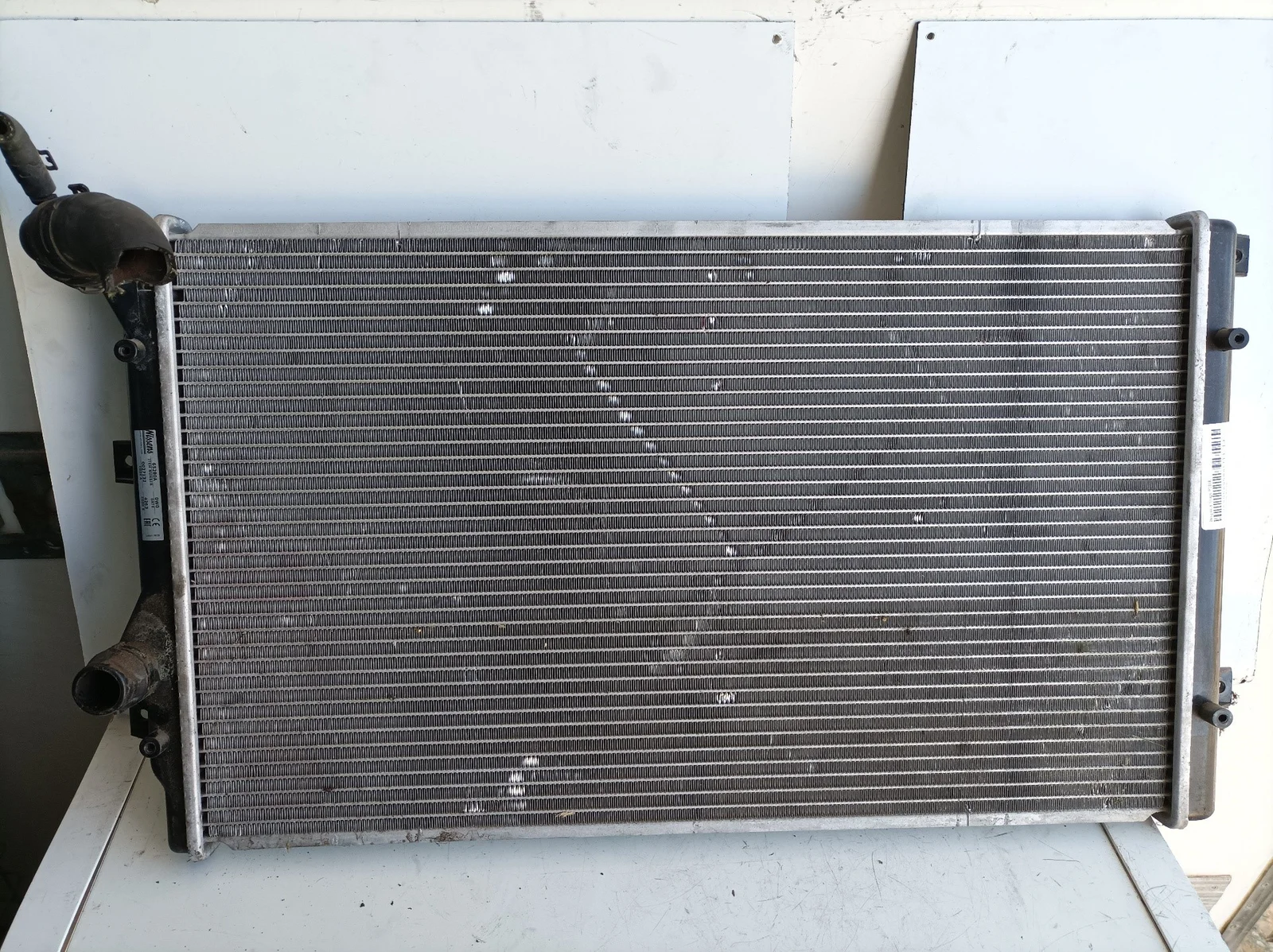 Foto de RADIADOR AGUA VOLKSWAGEN GOLF III (1H1)(11.1991) referencia 65280A