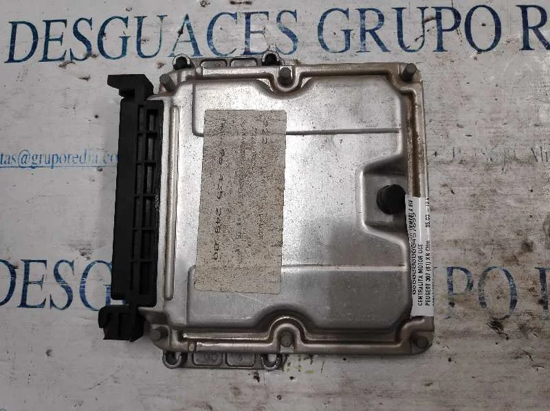 Foto de CENTRALITA MOTOR UCE PEUGEOT 307 (S1)(04.2001) 2.0 HDi CAT (90 CV / 66 KW) referencia 0281010747