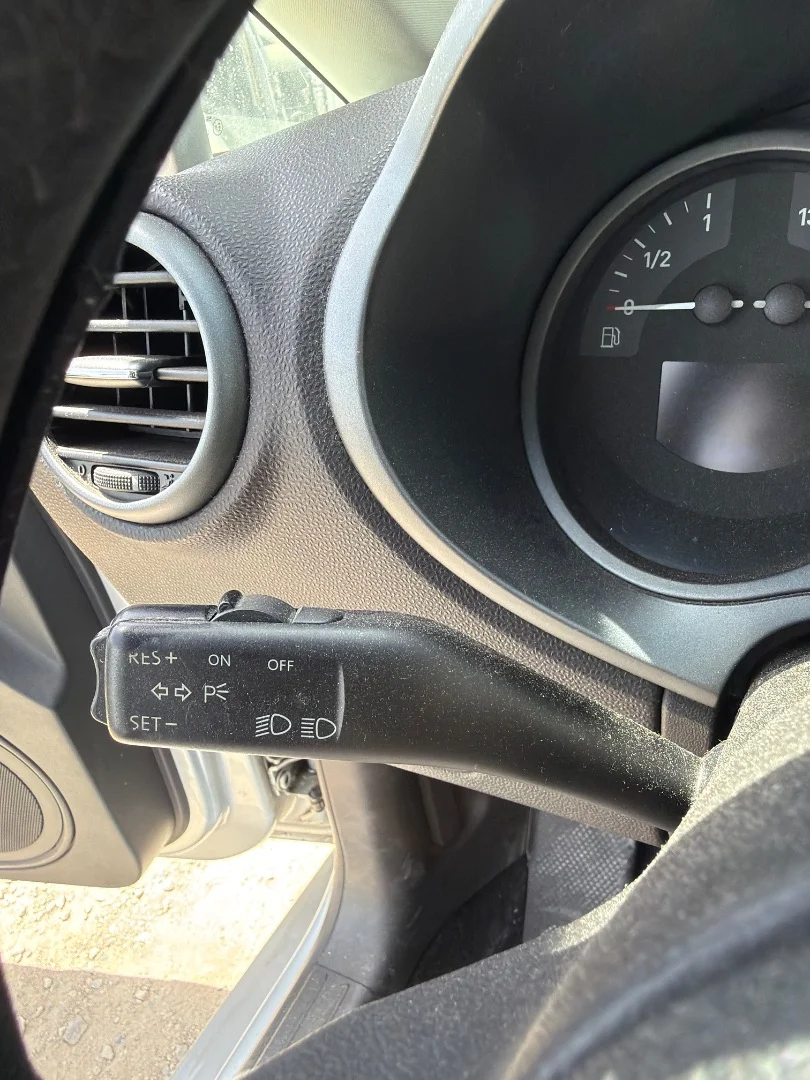 Foto de MANDO MULTIFUNCION SEAT LEON (1P1)