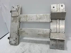 Foto de SOPORTE RADIADOR PORSCHE PANAMERA (TIPO 970) referencia 97050462301AS foto 2