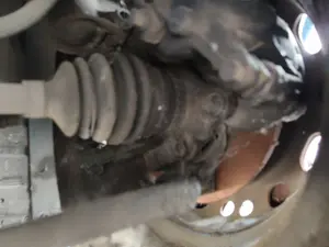 Foto de PINZA DE FRENO DELANTERA IZQUIERDA OPEL CORSA C 1.2 16V CAT (Z 12 XE / LW4) (75 CV / 55 KW) referencia 9195986