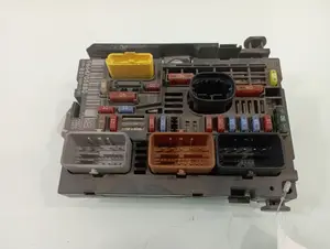 Foto de ELECTROVENTILADOR RENAULT CLIO II FASE II (B/CB0) 1.2 (58 CV / 43 KW) referencia 7700428659 foto 2