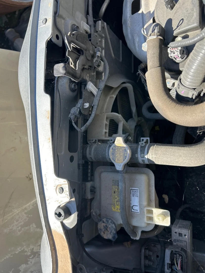 Foto de ELECTROVENTILADOR TOYOTA YARIS (KSP9/SCP9/NLP9) 1.3 16V CAT (101 CV / 74 KW) referencia 163630D090