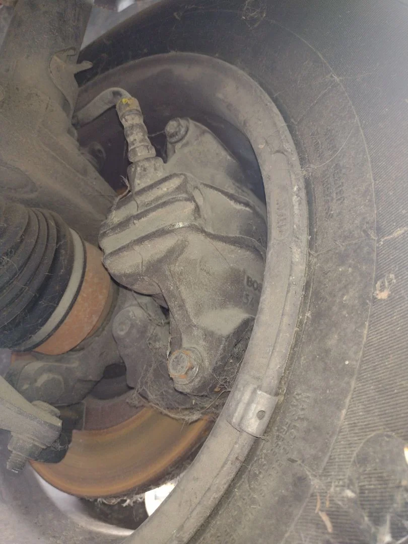 Foto de PINZA DE FRENO DELANTERA IZQUIERDA PEUGEOT PARTNER (S2) 1.9 Diesel (69 CV / 51 KW) referencia 1617292080