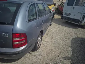 Foto de AMORTIGUADOR TRASERO DERECHO SKODA FABIA COMBI (6Y5) 1.9 TDI (101 CV / 74 KW) referencia 6Q0513025P