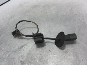 Foto de MANDO LIMPIA BMW SERIE 3 BERLINA (E36) 2.0 24V (150 CV / 110 KW) referencia 012005