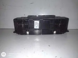 Foto de MANDO CLIMATIZADOR VOLKSWAGEN PASSAT BERLINA (3B3) referencia 3B1907044K foto 3