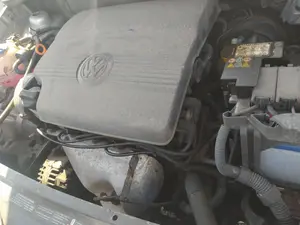 Foto de CAJA FILTRO AIRE VOLKSWAGEN FOX (5Z1)(04.2005) 1.4  (75 CV / 55 KW)