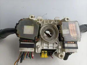 Foto de MANDO MULTIFUNCION HYUNDAI ELANTRA (XD) referencia 93400D110 foto 3