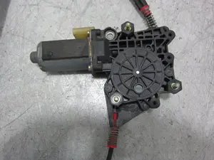 Foto de ELEVALUNAS DELANTERO DERECHO FORD KA (CCQ) 1.3 CAT (60 CV / 44 KW) referencia E015005007 foto 4