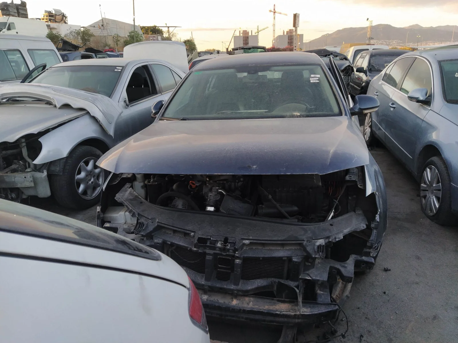 Foto de BARRA ESTABILIZADORA DELANTERA VOLKSWAGEN PASSAT BERLINA (3C2) 2.0 TDI (140 CV / 103 KW) referencia 3C0411303Q
