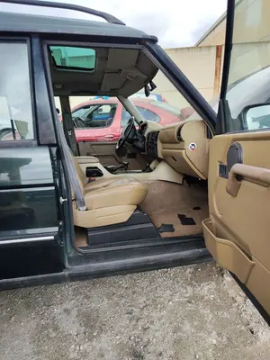 Foto de GOMAS CONTORNO PUERTA LAND ROVER DISCOVERY (LT) 4.0 V8 CAT (185 CV / 136 KW) referencia LR015154