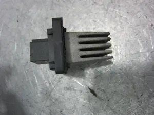 Foto de RESISTENCIA CALEFACCION CHEVROLET REZZO 2.0 CAT (121 CV / 89 KW) referencia 4G12KR foto 2