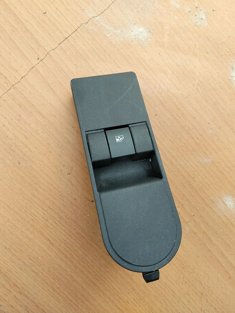 Foto de ELEVALUNAS DELANTERO DERECHO OPEL ZAFIRA B