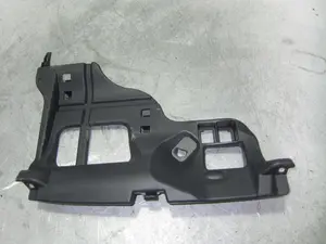 Foto de MOLDURA TOYOTA AVENSIS CROSS SPORT (T27) 1.8 16V CAT (147 CV / 108 KW) referencia 5560605050 foto 1