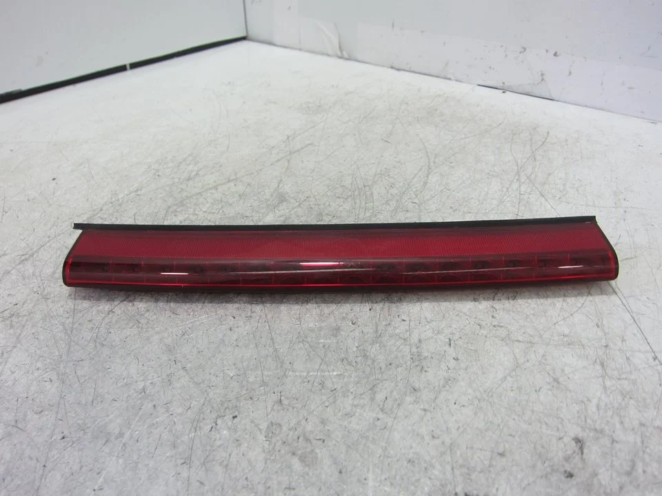 Foto de LUZ CENTRAL DE FRENO FIAT 500X (334) 1.0 CAT (120 CV / 88 KW) referencia 51925086