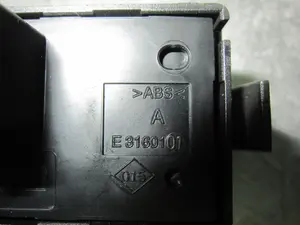 Foto de WARNING DACIA DOKKER 1.5 dCi Diesel FAP CAT (90 CV / 66 KW) referencia E3160101 foto 4