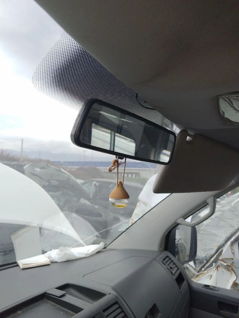 Foto de RETROVISOR INTERIOR VOLKSWAGEN T5 TRANSPORTER FURGÓN/COMBI (7H) 1.9 TDI CAT (AXB) (105 CV / 77 KW)